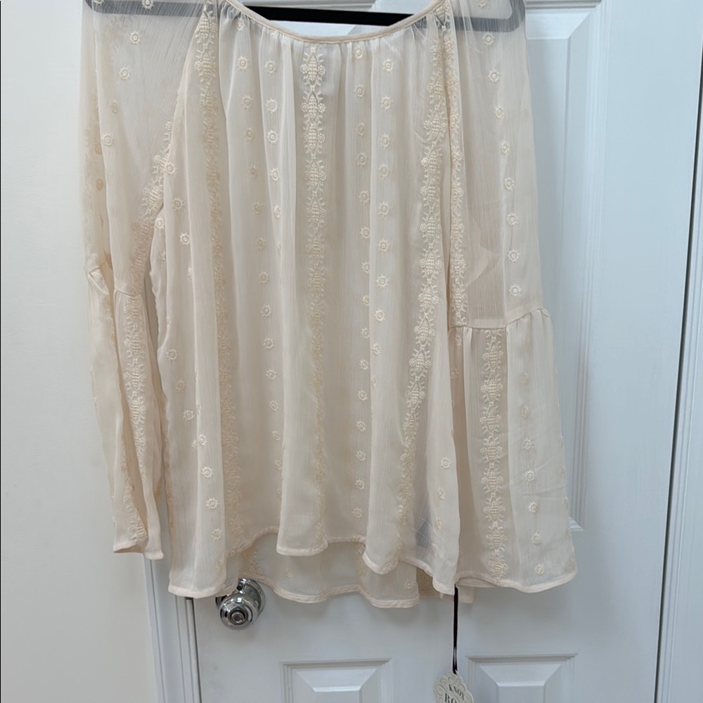 Knox Rose Cream Resort Blouse